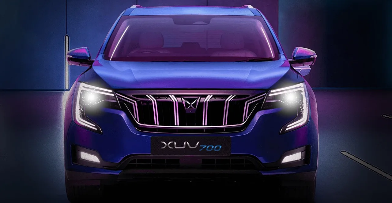 New variant of Mahindra XUV700 launched know price and safety features