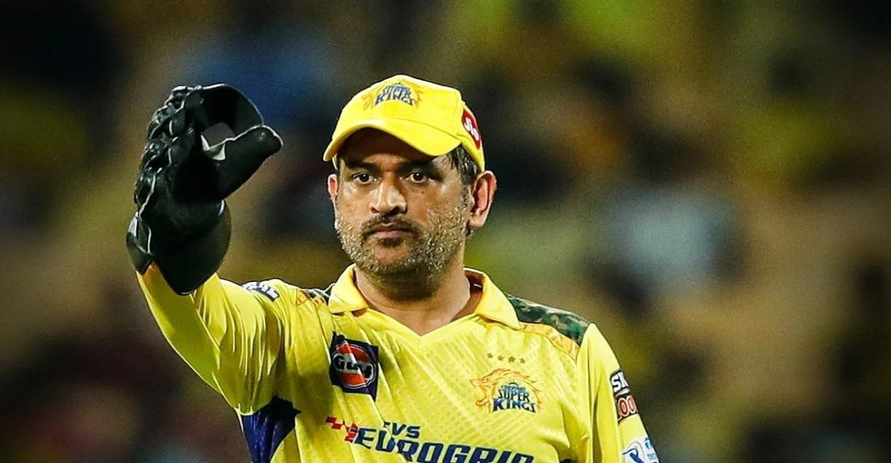 IPL 2023 CSK vs SRH MS Dhoni likely to miss match due to knee injury reports