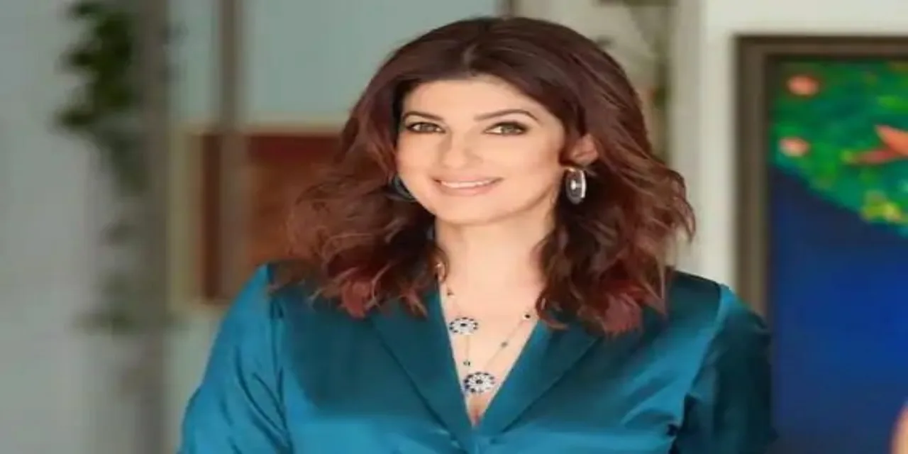 Twinkle Khanna First Job