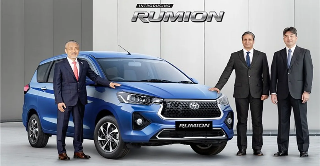 Toyota has launched its new MPV Rumion in India check price
