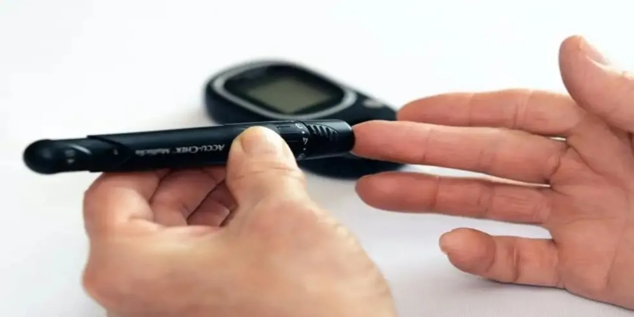 genetic diabetes family history and risk of type 2 diabetes