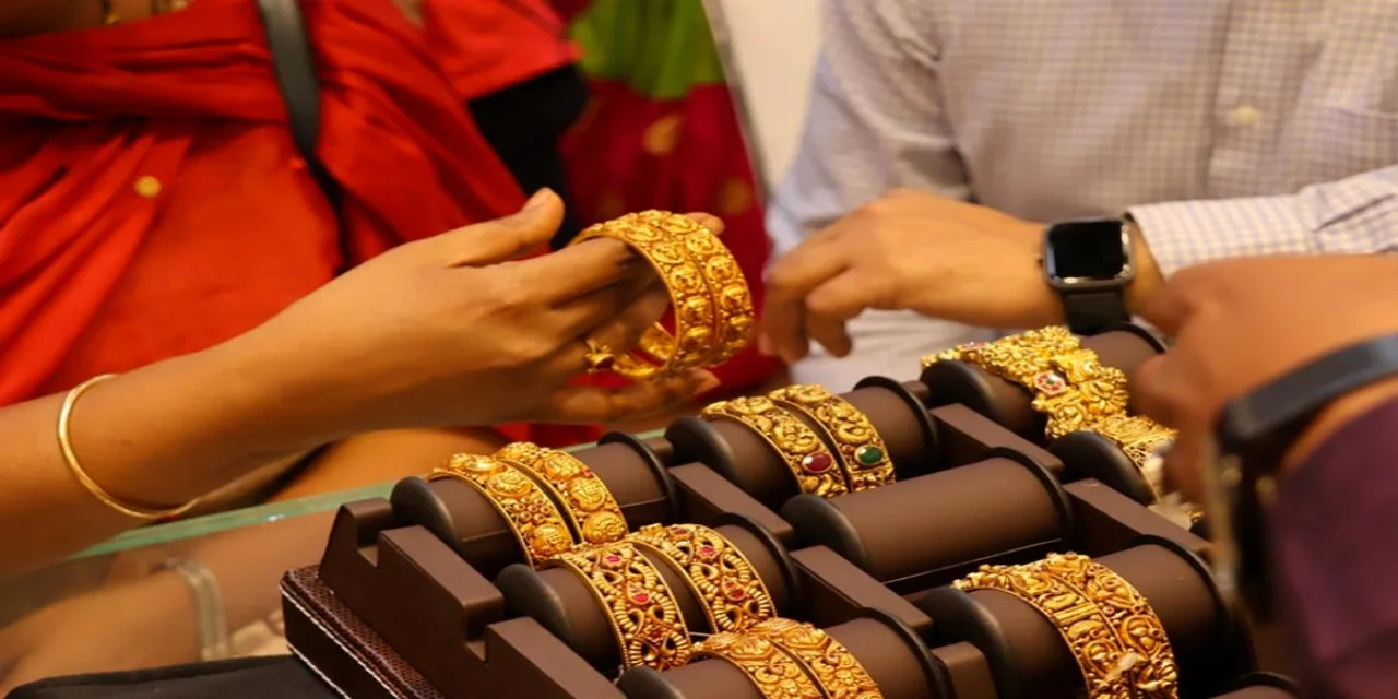 Gold Silver Price Today check right time to buy Know expert advice