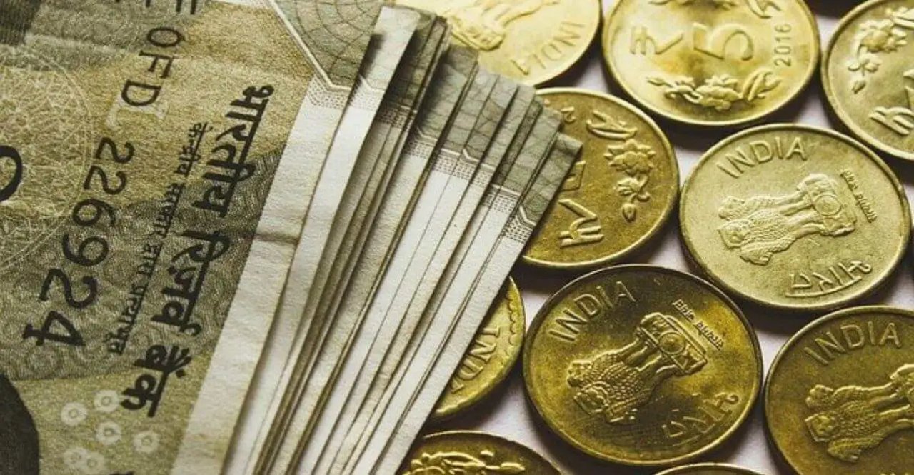 Know How a Falling Rupee Impact on Indian people
