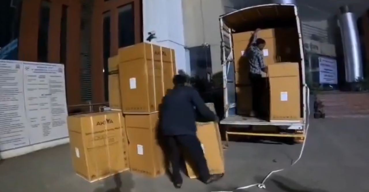 Pune Washing Machine Seized