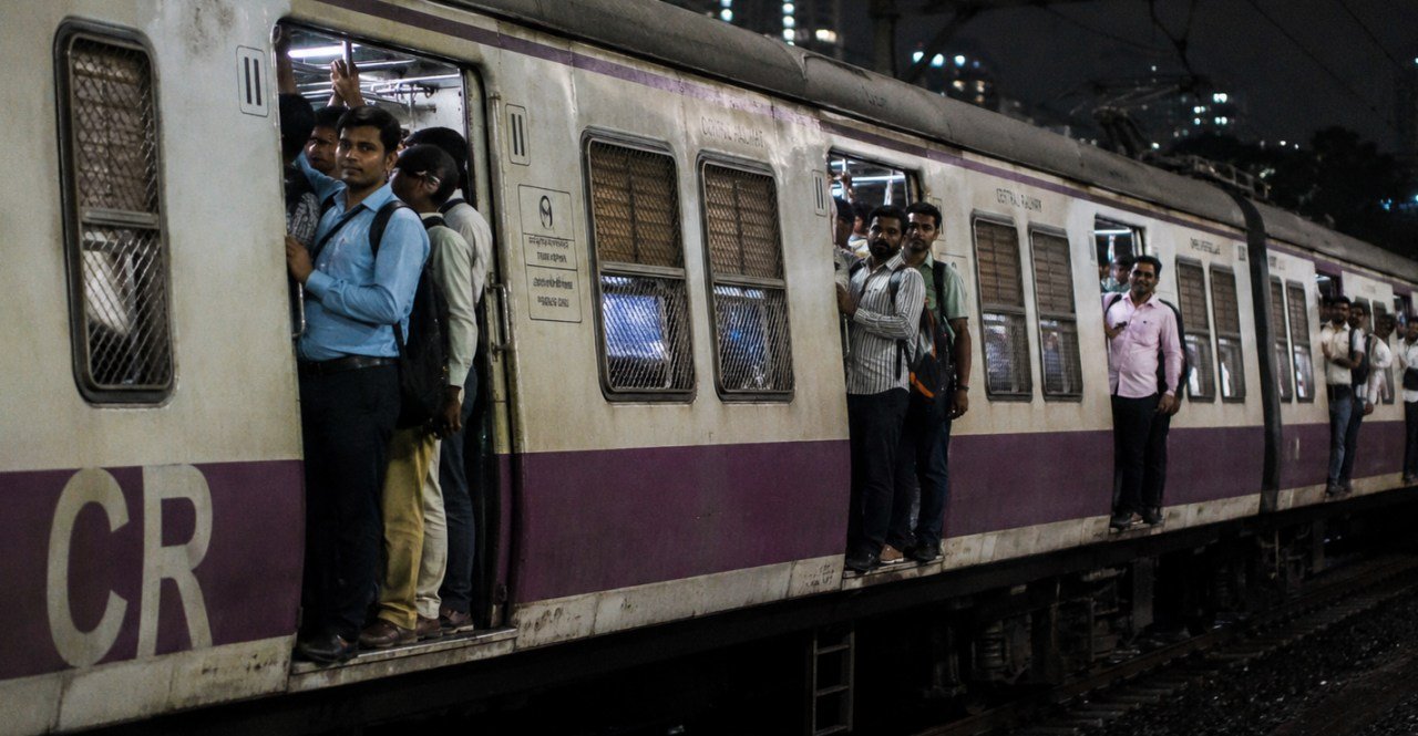 Mumbai Local Train Door Fight Murder Mayank Lohar